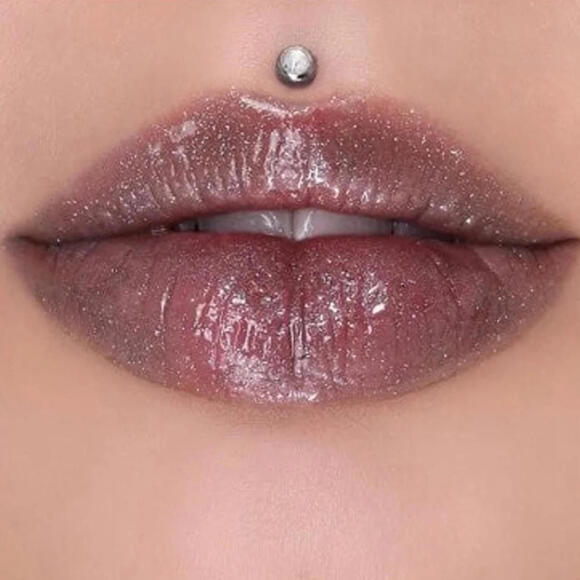 NIB Jeffree Star Six Feet Under The Gloss Lip Gloss Full Size 4.5ml - Picture 2 of 11